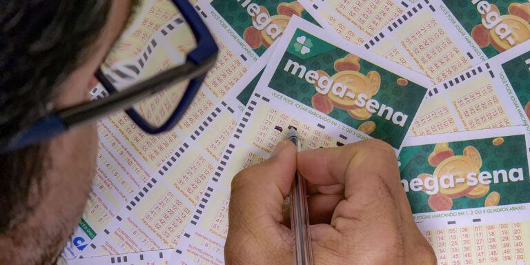 Mega-Sena não tem acertador e prêmio sobe para R$ 36 milhões