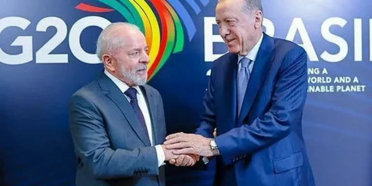 Lula e Erdogan combinam criação de conselho entre Brasil e Turquia