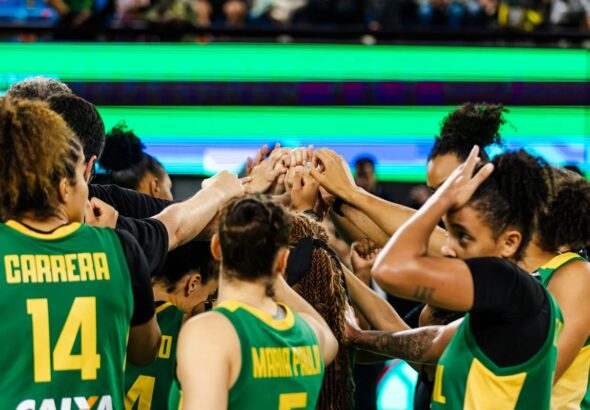 Brasil enfrenta Argentina por vaga no Pré-Olímpico de basquete