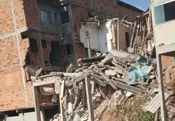 Explosão de botijão de gás causa interdição de 13 casas em São Paulo
