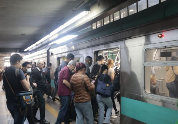 Termina a greve nas linhas de trens em São Paulo
