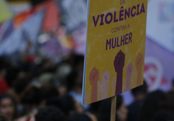 Violência contra a mulher: 7,5 mil agentes serão capacitados