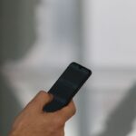 Mais de 830 mil celulares foram subtraídos em 2025, aponta relatório