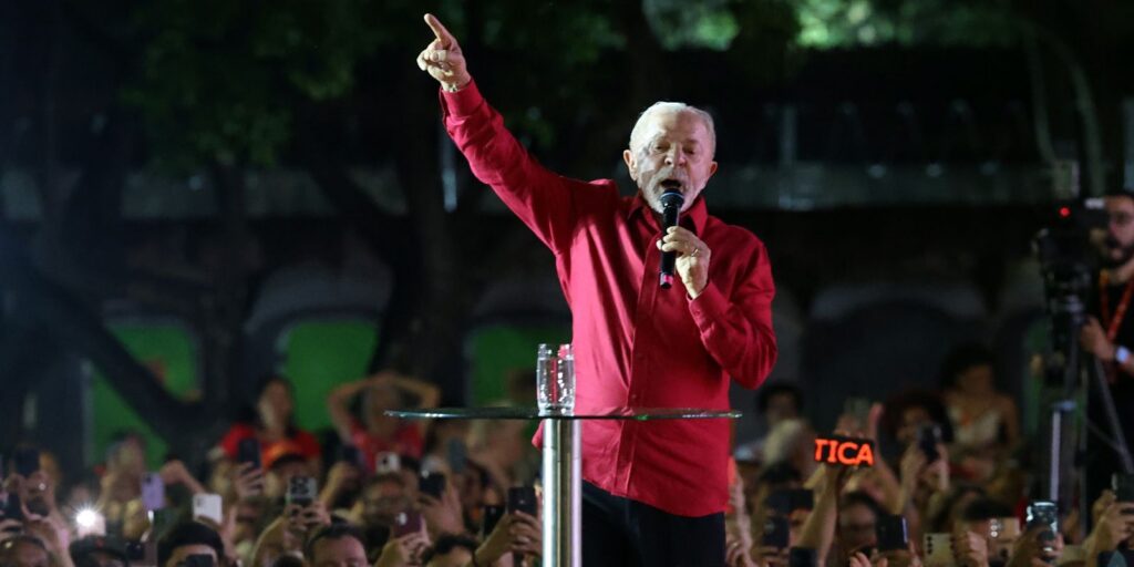 Lula propõe criar Ministério da Segurança e aumento real do mínimo