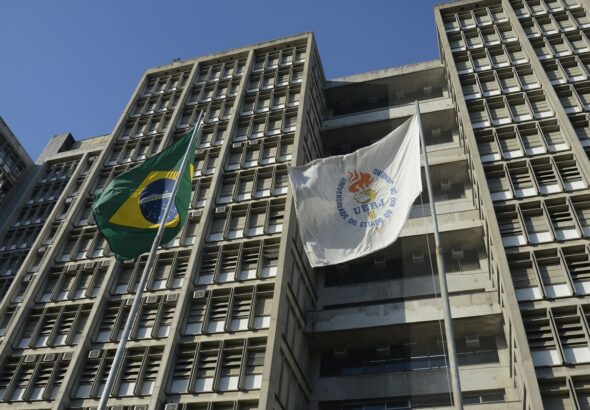 Justiça aumenta indenização a estudantes vítimas de racismo na Uerj