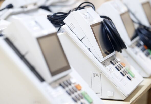 Eleição e inteligência artificial é o tema do Caminhos da Reportagem