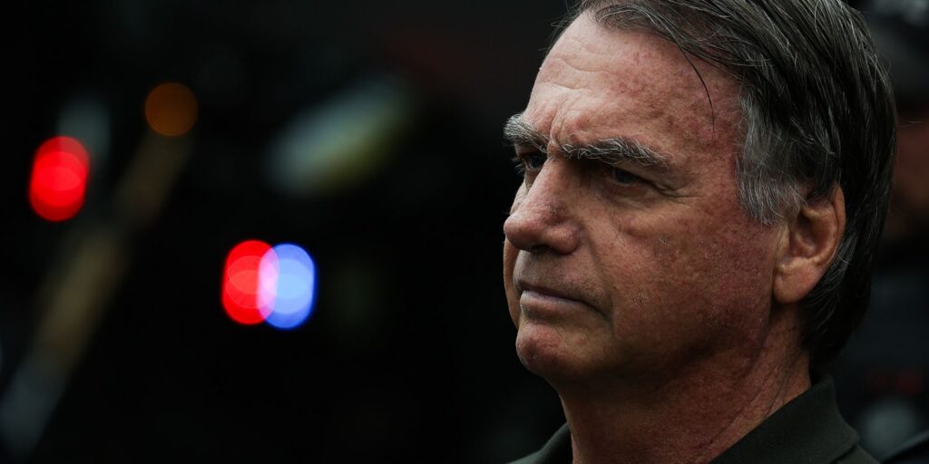 PGR dá parecer favorável à retomada de visitas de Flávio ao pai