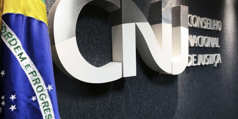 CNJ e BC assinam acordo para disciplinar pagamento de precatórios