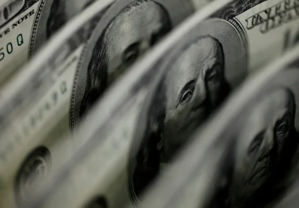 Dólar sobe 8,21%, e bolsa cai 13,88% após reeleição de Lula