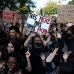 Alunos e professores protestam na França no maior dia de mobilização
