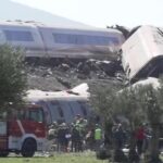 Brasil lamenta acidente de trem na Espanha, em que mais de 60 morreram