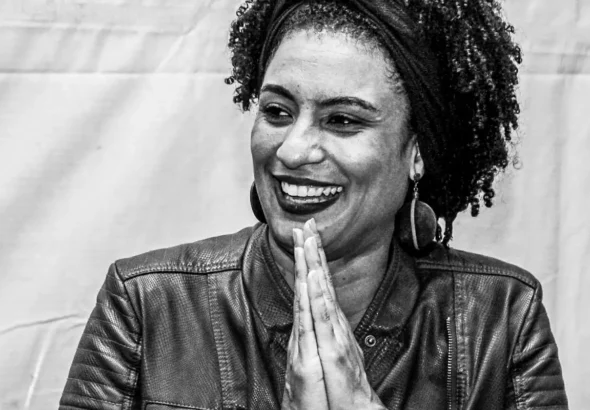 Família denuncia agressão a Marielle em grupo de WhatsApp da PUC-Rio