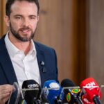 Previsão de superávit no Orçamento de 2027 está mantida, diz Durigan