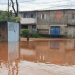 Bombeiros encontram corpo de mulher levada por correnteza